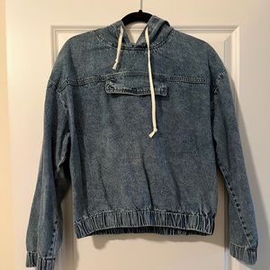 Drawstring elastic waist hooded denim jacket, size small